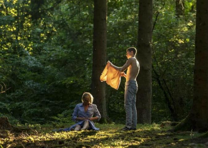 مشاهدة فيلم Queen of Hearts 2019 مترجم ماي سيما +18